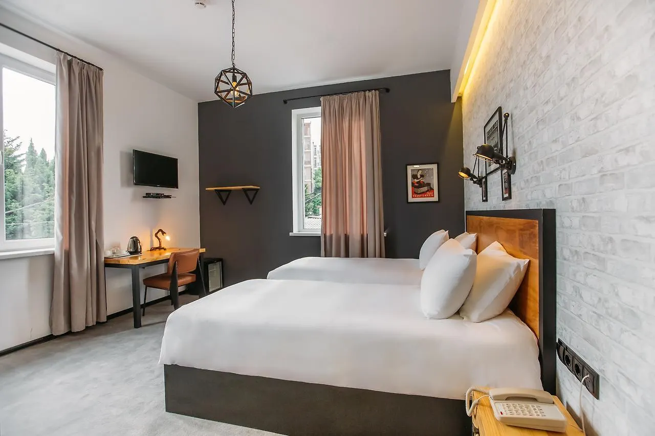 Timber Boutique Hotel Tiflis 4*,